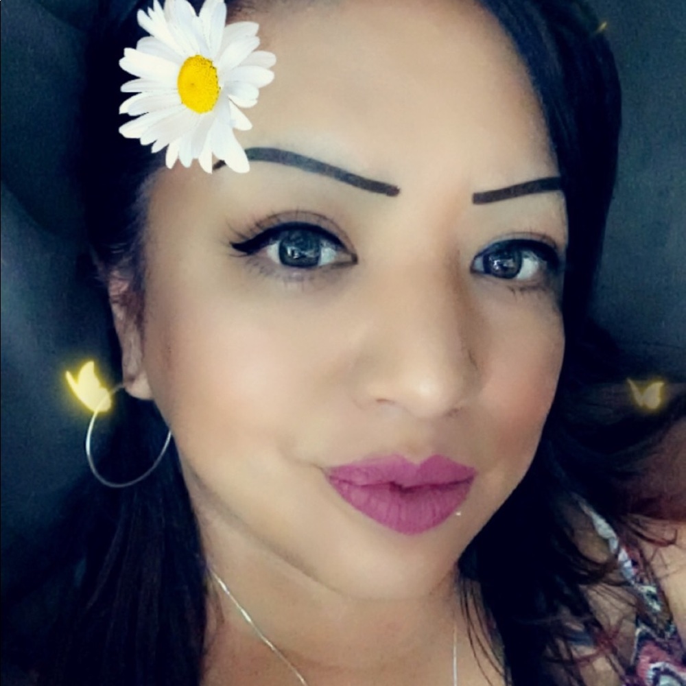 Meet your Posher, Cyn